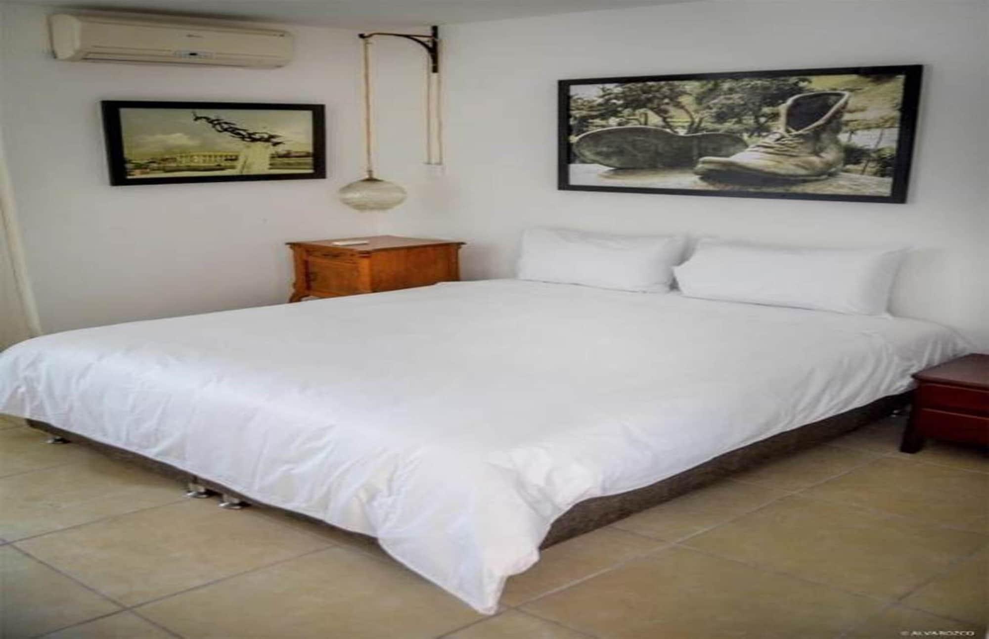 Hotel Kartaxa Cartagène Extérieur photo