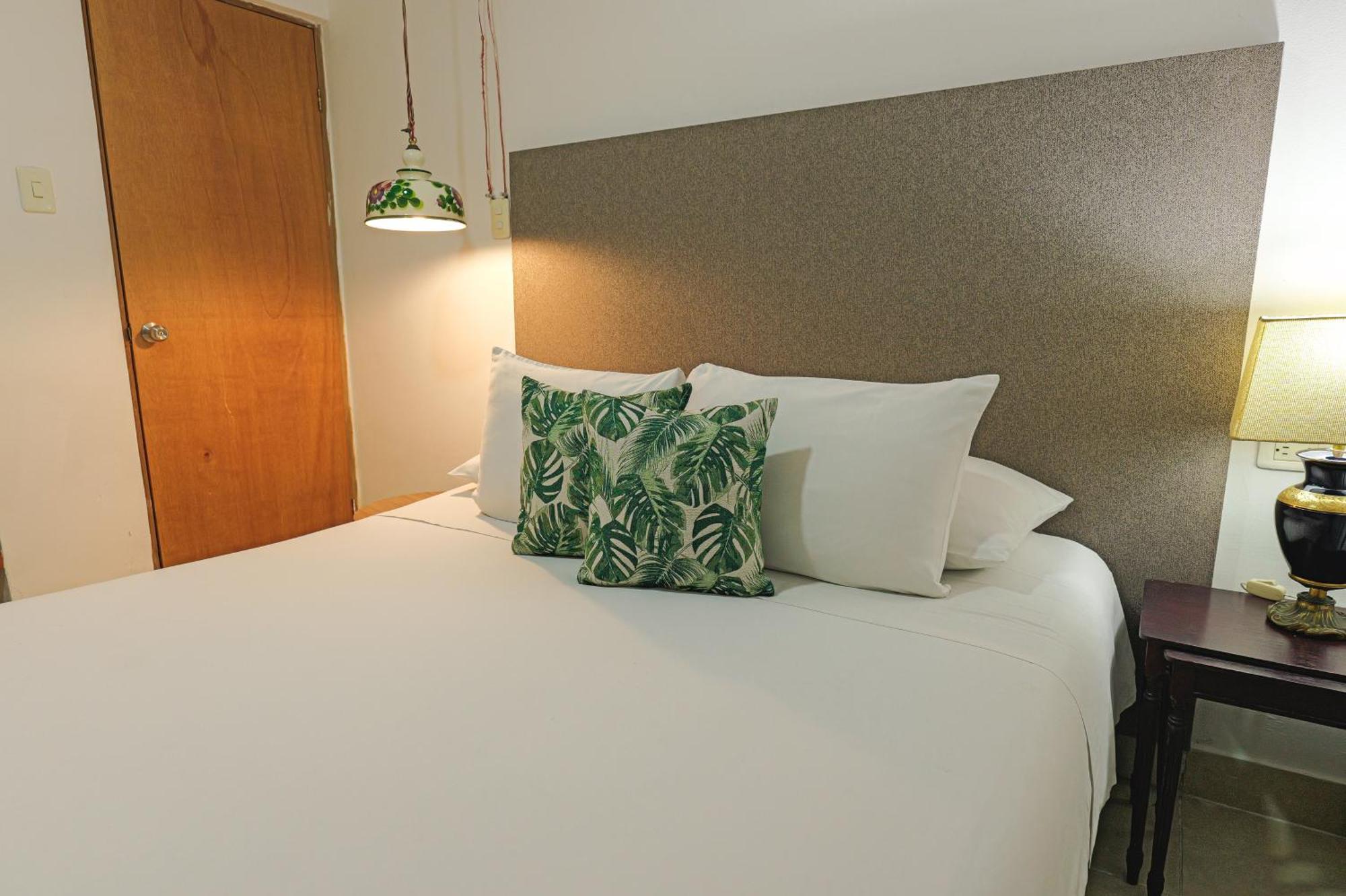 Hotel Kartaxa Cartagène Extérieur photo