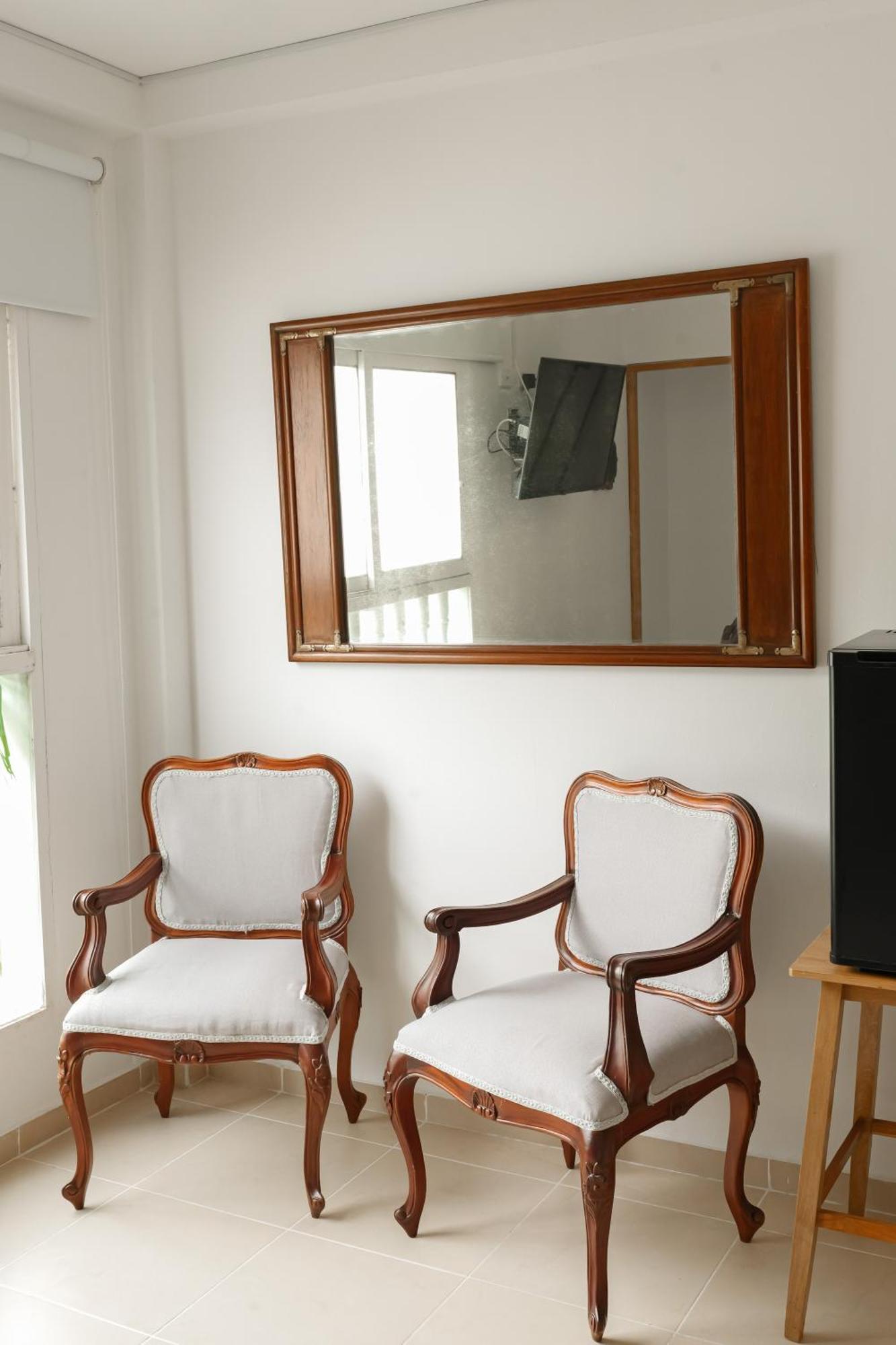 Hotel Kartaxa Cartagène Extérieur photo