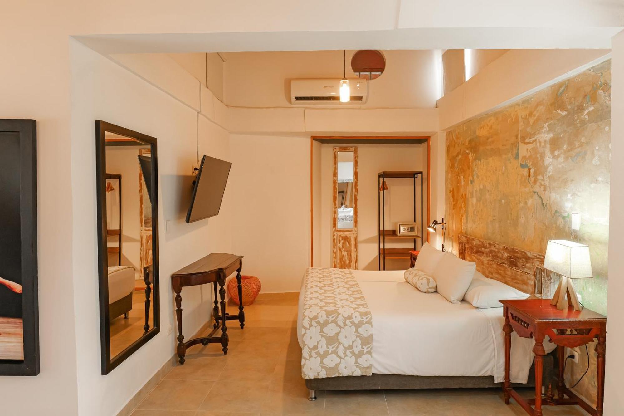 Hotel Kartaxa Cartagène Extérieur photo