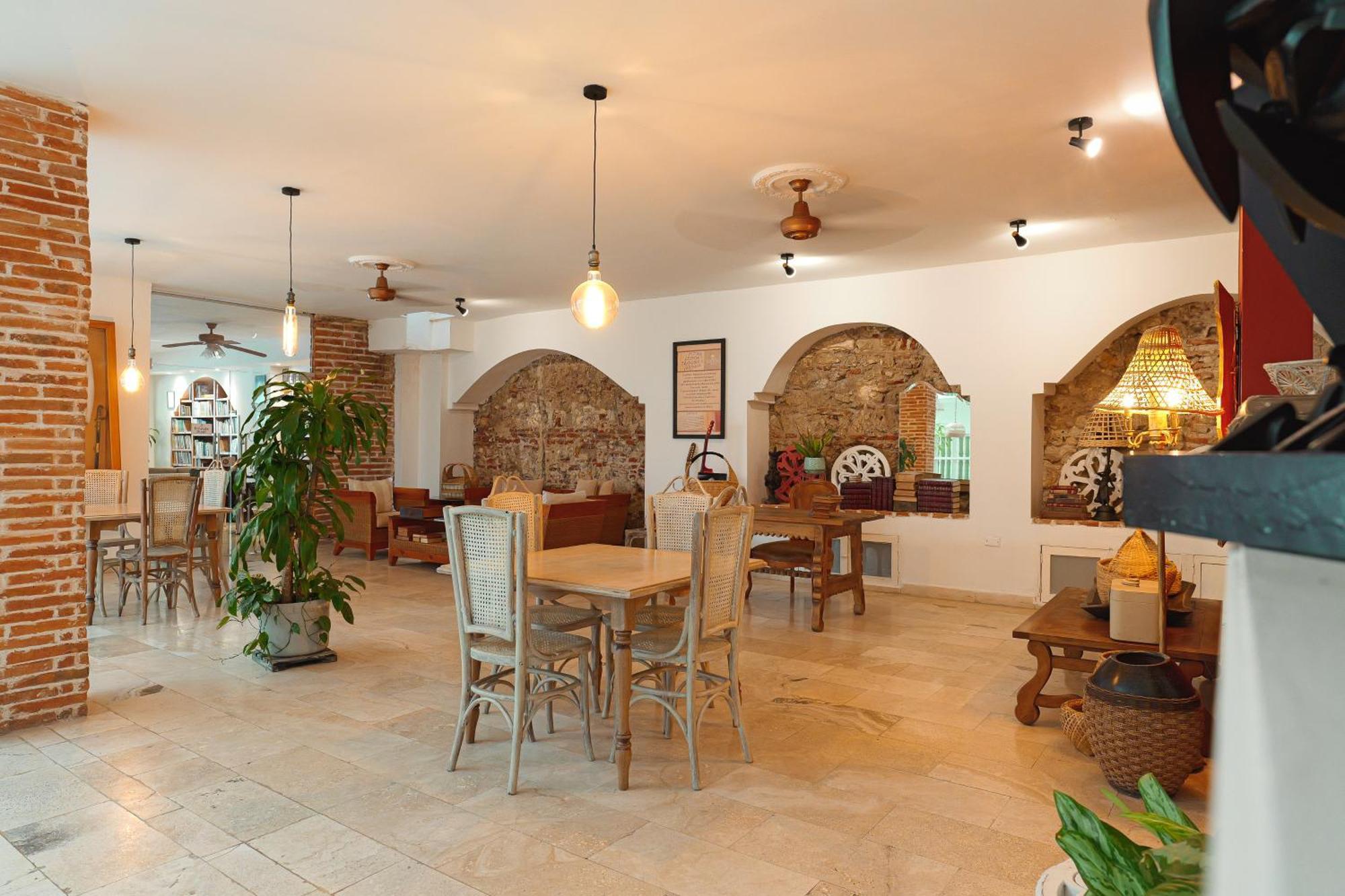 Hotel Kartaxa Cartagène Extérieur photo